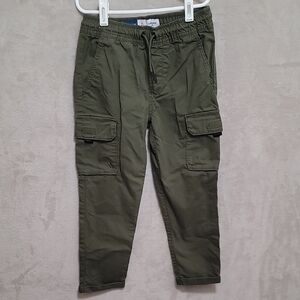 Old Navy Boys Olive Cargo Pants Size Small (6-7)